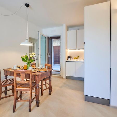 Sisters' House Apartment Varenna Luaran gambar
